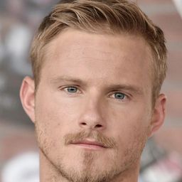 亞歷山大·路威 飾演 Seth